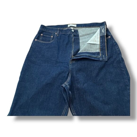 NWT Abercrombie & Fitch Jeans Slim Straight Ultra High Rise Women’s Sz 34 / 18R - Picture 11 of 16